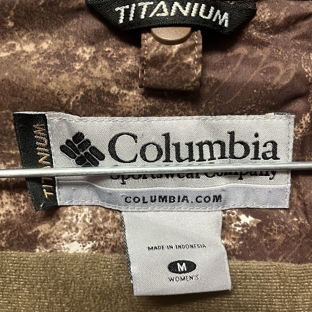 Columbia- Titanium jacket with hood - Picture 6 of 6